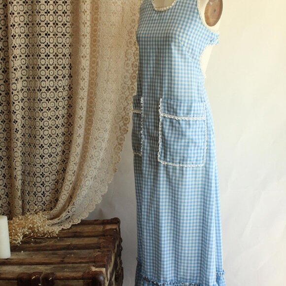 Vintage 1970s Dress with Pockets, Blue Gingham Prairie Maxidress Pinafore - Picture 6 of 10
